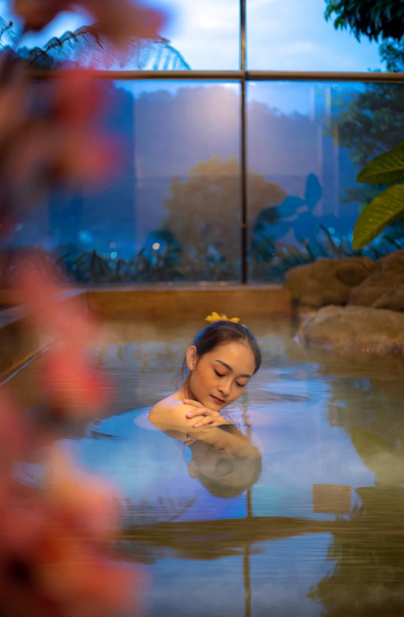 The Onsen Hot Spring Resort Batu  Exterior foto